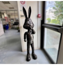 Lapin cartoon sculpture métallique 160x40x45cm