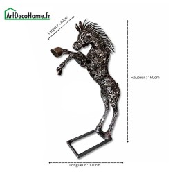 Cheval cabré sculpture métallique 160x170x40cm